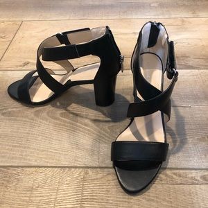 Black Adrienne Vittadini High Heel